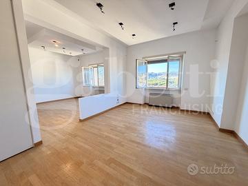 Attico/Mansarda Roma [Cod. rif 3292815ARG]