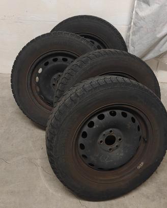 4 cerchi in ferro 15" fiat 