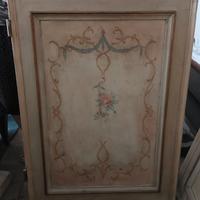 Ante in legno con decoro