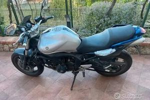 Yamaha fz6 s2 2010