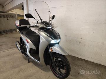 HONDA SH35i sport 