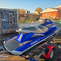 Yamaha vxr waverunner 1800