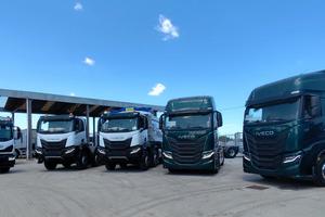 MEZZI NUOVI IVECO TRAKKER-S WAY 580-EUROCARGO 180