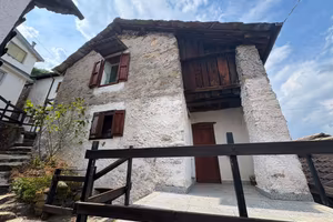 CASA INDIPENDENTE A CUORGNÈ