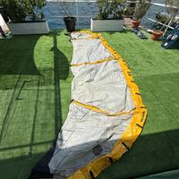 Naish Pivot 9m alulla