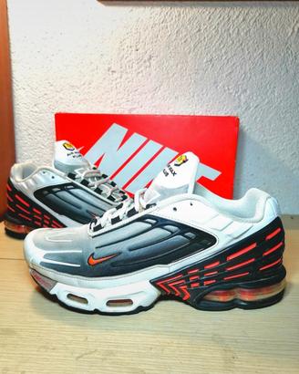 Nike Air Max Plus – Silver / Black / Red – Taglia 
