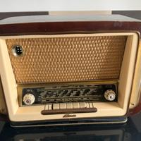 Radio a valvole vintage  anni 50 con bluetooth