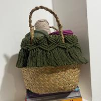 Cesta vimini e macramè verde bosco
