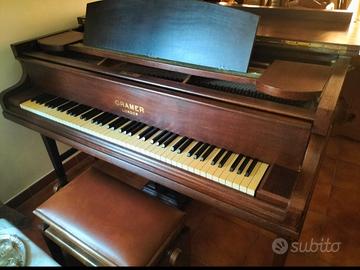 pianoforte mezza coda 