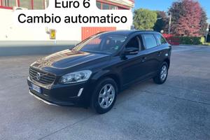 Volvo XC 60 XC60 D3 Geartronic R-design Kinetic