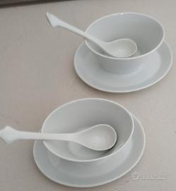 Set 2 salsiere e 2 mestoli