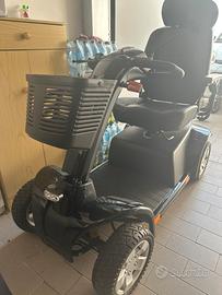 Motorino elettrico per anziani
