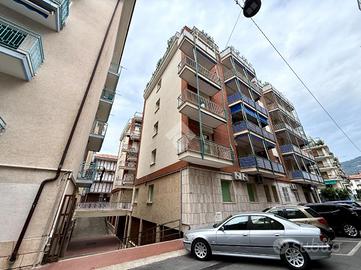 BOX A ALASSIO