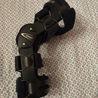 Tutore ginocchio FGP Protect.4  ACL/PCL