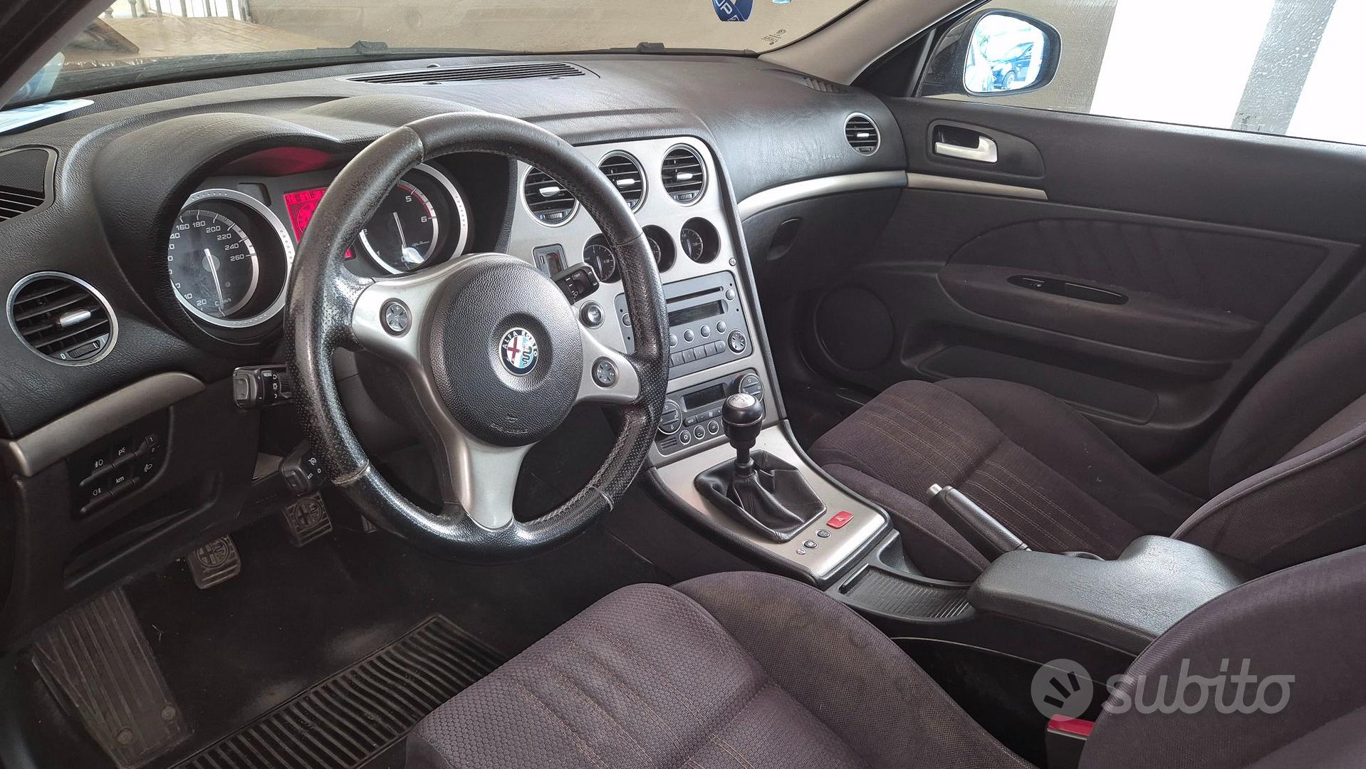 Alfa Romeo 159 2010 photo 5