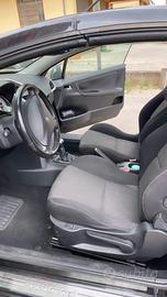 Peugeout 207 cc