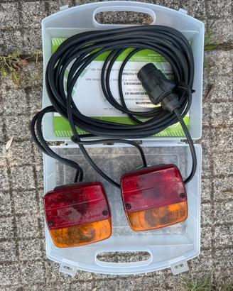 KIT MAGNETICO PER SEGNALETICA POSTERIORE