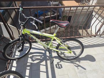 bicicletta bmx