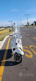 vespa 300 gts