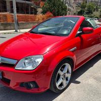Opel Tigra TwinTop 1.4 16V Sport