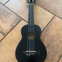Ukulele - Kalaukulele Makala nero