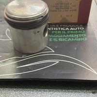 Due Pistoni per  500 F/L