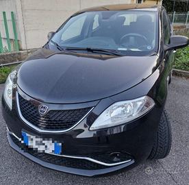 LANCIA Ypsilon 1.2 69 CV 5 porte GPL Ecochic Gol