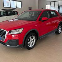 AUDI Q2 35 TFSI S tronic Business