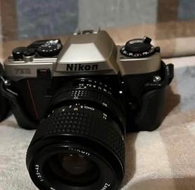 FOTOCAMERA  REFLEX NIKON