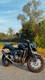 Kawasaki Z750