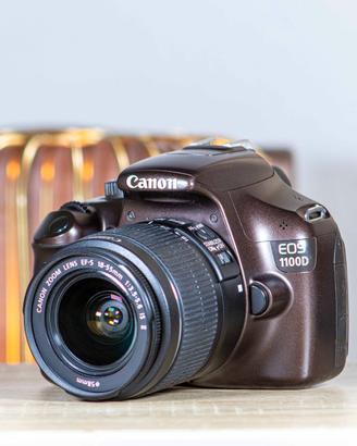 Canon EOS 1100D + EF-S 18-55mm IS II Marrone