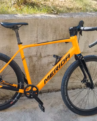 E-BIKE GRAVEL MERIDA