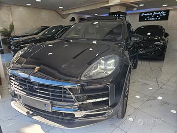 NUOVA PORSCHE MACAN TURBO 2.0 BENZINA 245CV - TETT