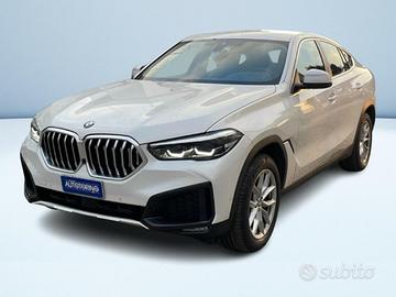 BMW X6 xdrive40i mhev 48V Business auto