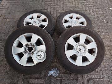 4 cerchi in lega da 15"