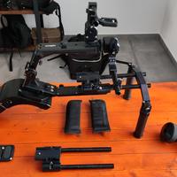 Spallaccio video stabilizzatore a spalla + focus