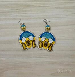 Orecchini in pizzo Mod. Smile ricamati a macchina