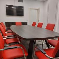 Mobili per Sala Riunione imballati