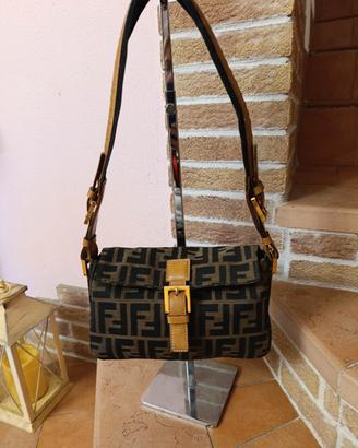 Fendi vintage Roma 1025