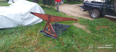 Gru paranco trattore