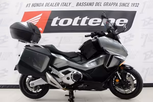HONDA FORZA 750 DCT ACCESSORIATA KM 12887