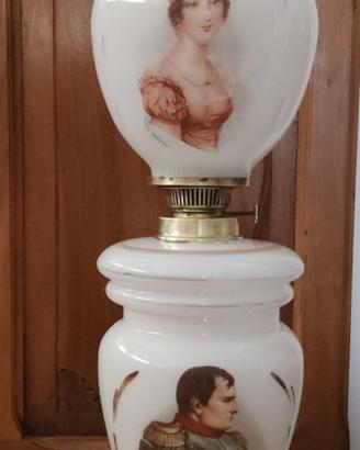 Lampada/lume a olio/petrolio con effigi Napoleone