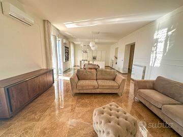 S2 Appartamento ristrutturato 190mq con terrazzi