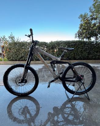 Da Bomb Moab Bomb DH