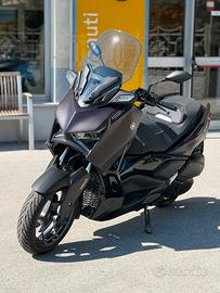 Yamaha x max 300 tech max perfetto come nuovo  !!!