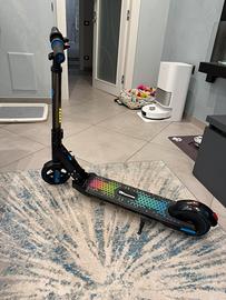 Monopattino elettrico evercross per bambini