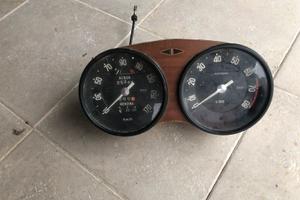 Cruscotto/ strumenti 850 coupé