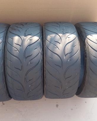 pneumatici 215 40 Zr R17 87w