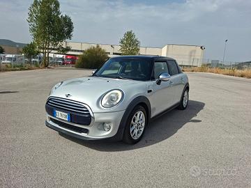 Mini 1.5 Cooper D 5 porte