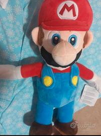 Peluche bambino Super Mario in Velluto 37 cm